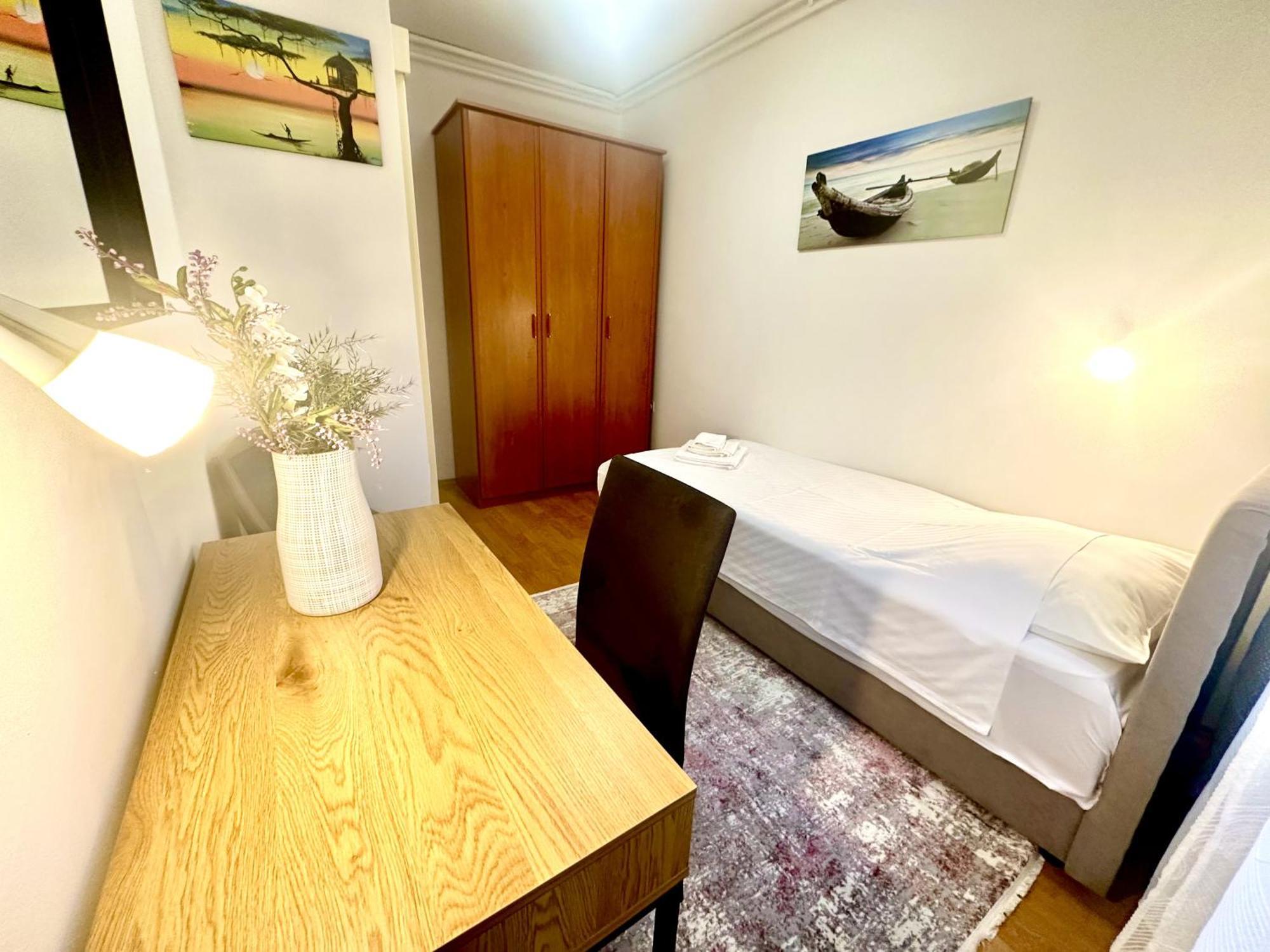 Apartments Dujmic - 50M From The Sea With Private Parking Ичичи Экстерьер фото